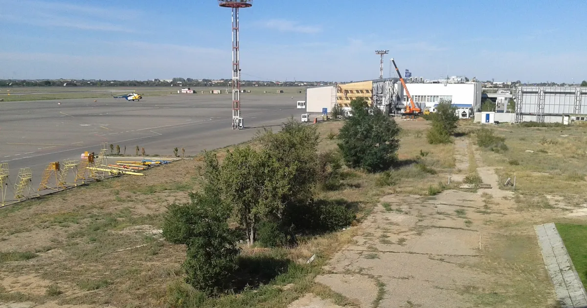 Нариманово — вид аэропорта